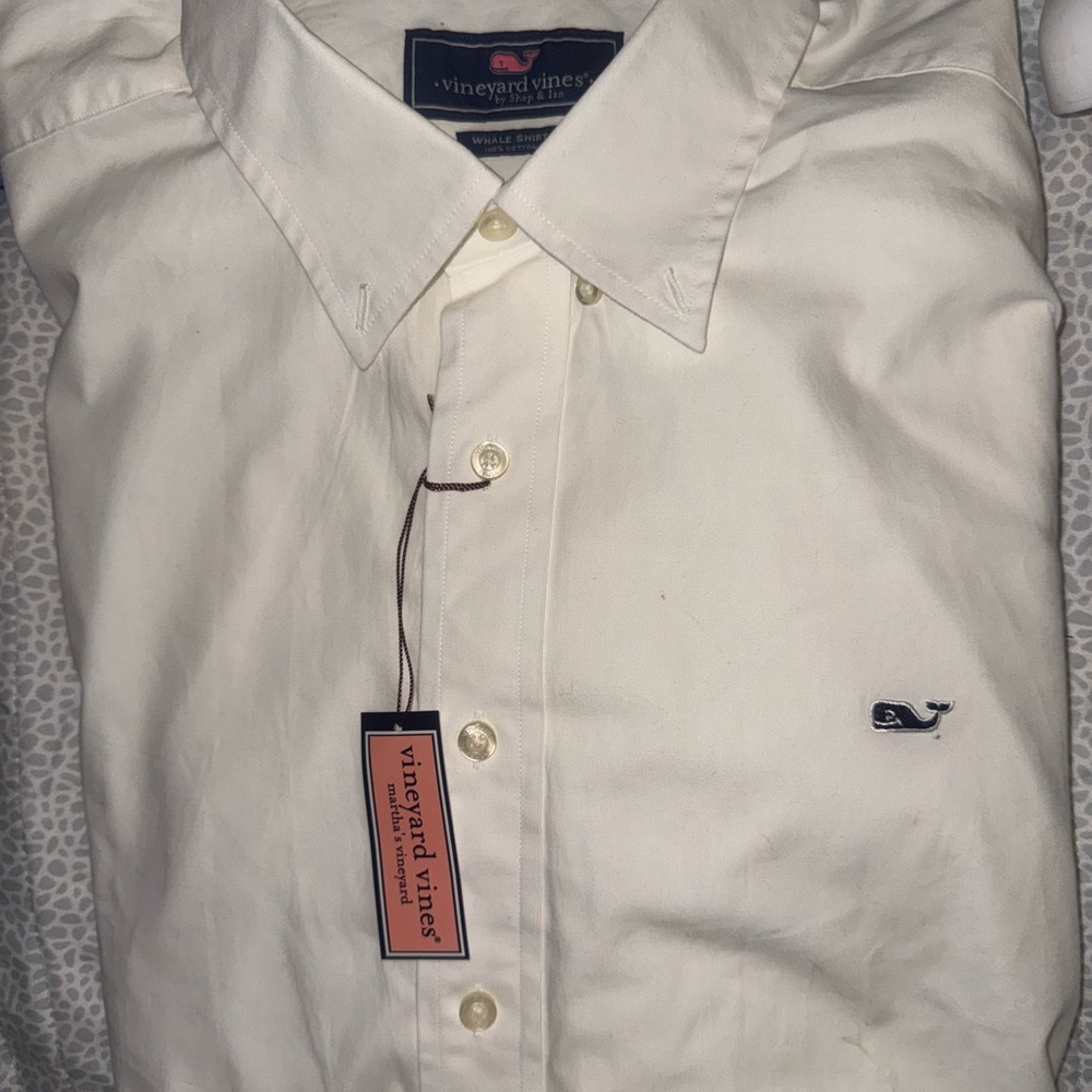 Vineyard Vines White Casual Button Down Shirt